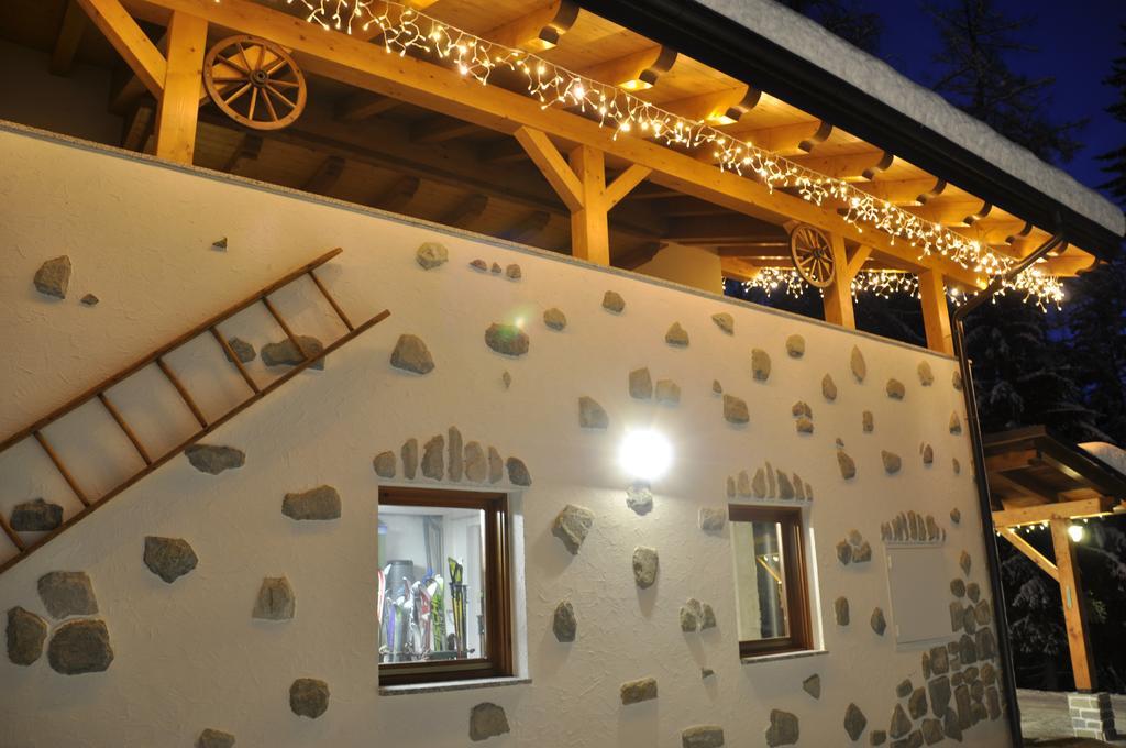 フォルガリダCasa Del Roccoloアパートメント エクステリア 写真