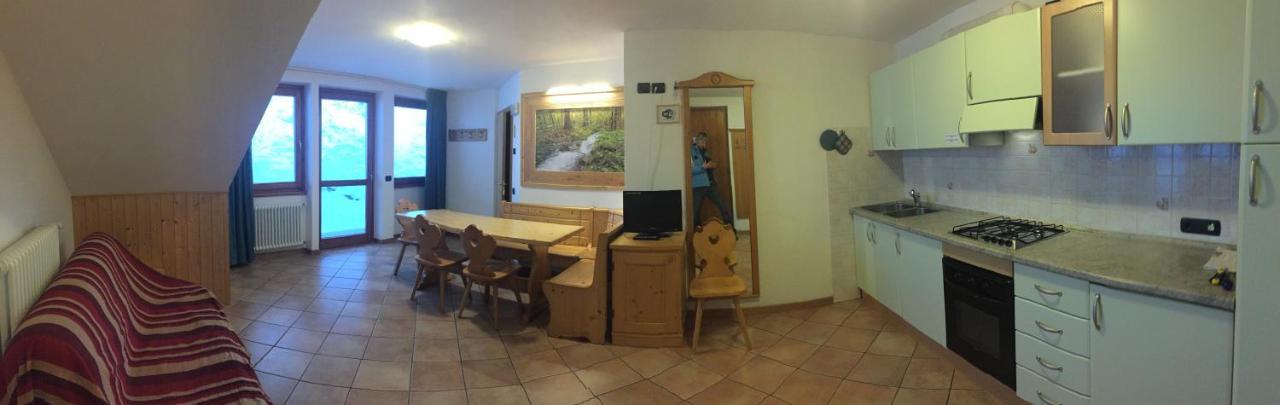 フォルガリダCasa Del Roccoloアパートメント エクステリア 写真