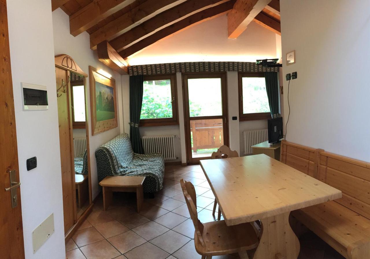 フォルガリダCasa Del Roccoloアパートメント エクステリア 写真
